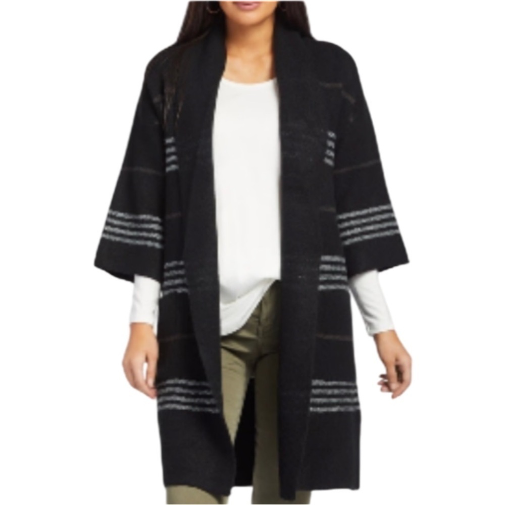 BLACK AND GRAYISH WHITE STRIPED POCKETED SWEATER CARDIGAN JACKET